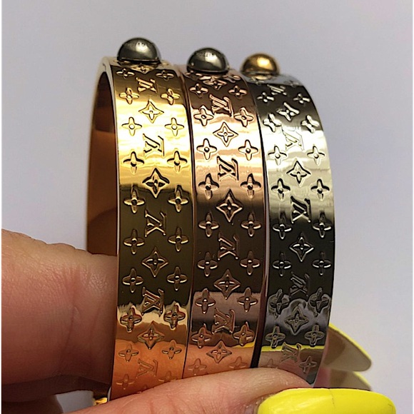 Rose Gold Luxury Four Leaf Clover Silver Bangle Bracelet - Picture 6 of 16